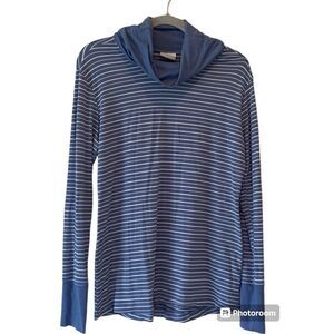 Columbia Women size Large long sleeve turtleneck blue with white stripes